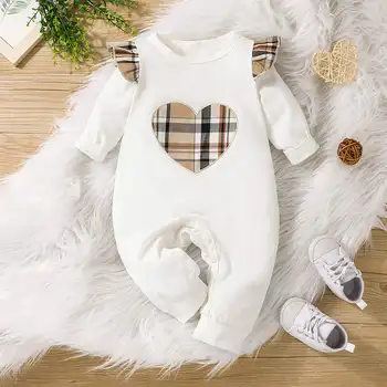 התינוק החדש לבן רומפר עבור תינוקות בנות הקיץ בצורת לב רומפר Cltohing סט בייבי נסיכה סרבלים היילוד Footies